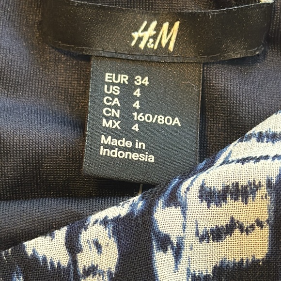 H&M BATIK PRINT DRESS  Sz: 4 - Picture 5 of 10